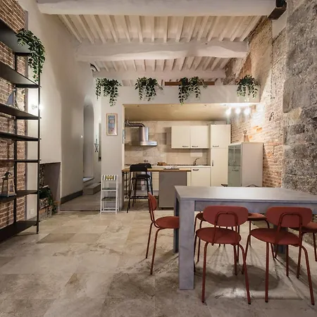 Story House Apartment Pisa
